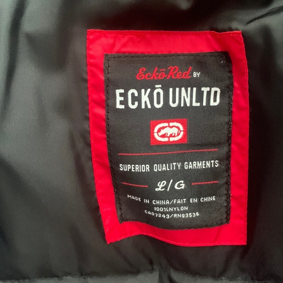 Red ecko jacket - Picture 1 of 3